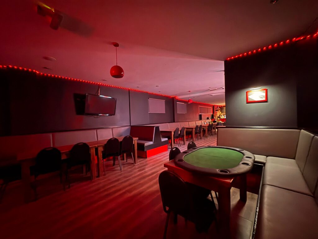 Bar Red Sports Bar and Function Suite